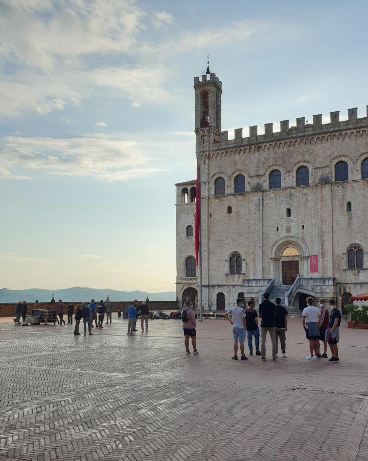Apartament Casa Armanni - La Tua Casa Di Pietra Gubbio Zewnętrze zdjęcie