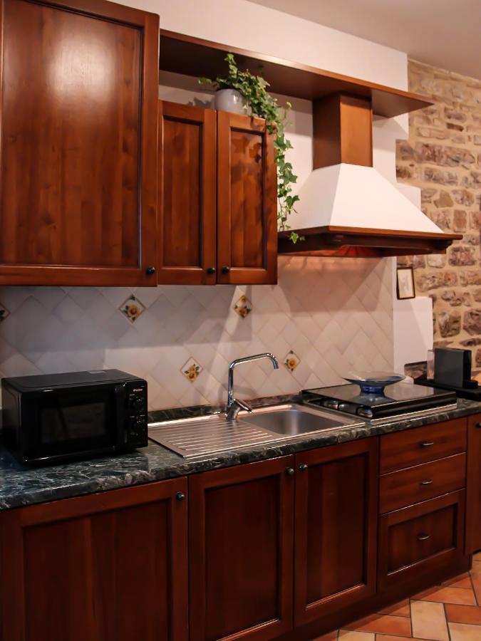 Apartament Casa Armanni - La Tua Casa Di Pietra Gubbio Zewnętrze zdjęcie
